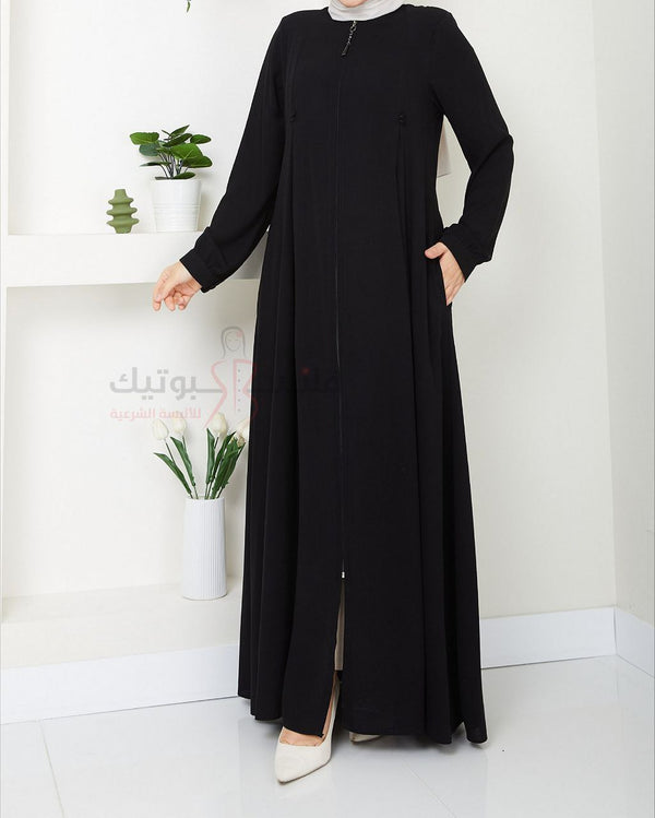 عباية فضفاضة باردة